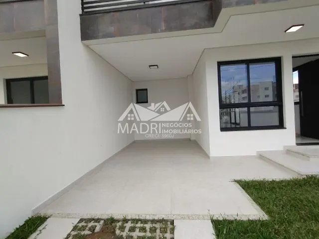 Sobrado 3 quartos e 3 banheiros, à venda, no bairro Praia de Fora em Palhoça