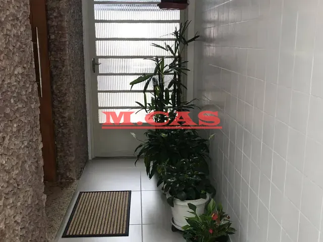 Sobrado com 168m² 3 quartos e 1 banheiro, à venda, no bairro Vila Canero em São Paulo