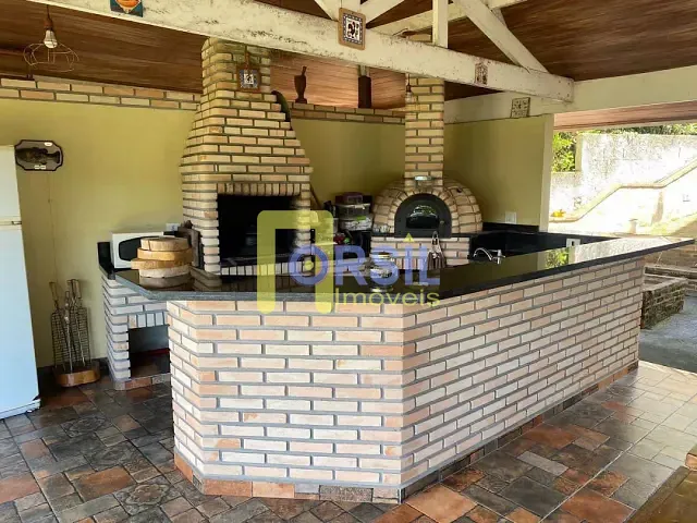 Sobrado com 1220m² 4 quartos e 8 banheiros, à venda, no bairro Caputera em Arujá
