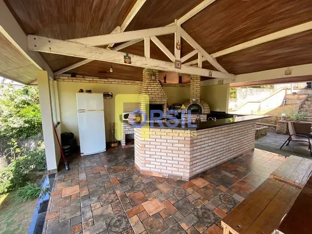 Sobrado com 1220m² 4 quartos e 8 banheiros, à venda, no bairro Caputera em Arujá