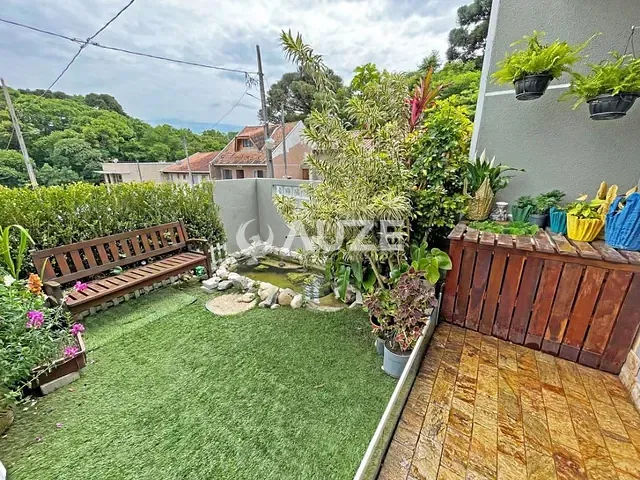 Sobrado com 166m² 4 quartos e 4 banheiros, à venda, no bairro Roça Grande em Colombo