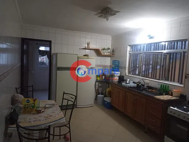 Sobrado com 250m² 3 quartos e 3 banheiros, à venda ou para alugar, no bairro Jardim Tranqüilidade em Guarulhos