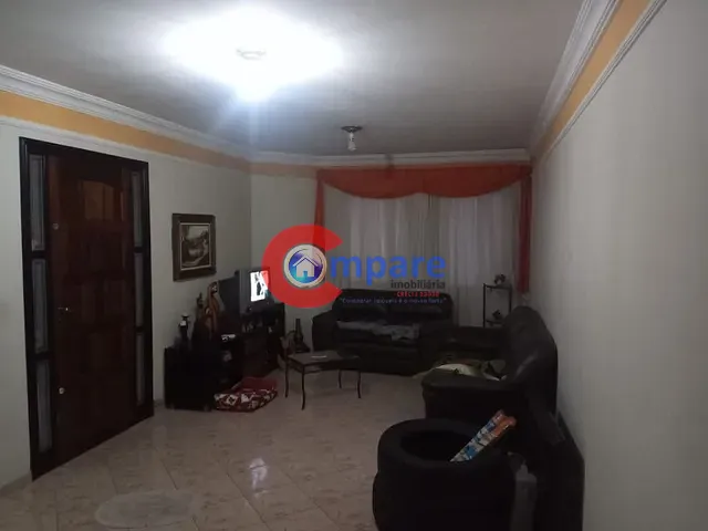 Sobrado com 250m² 3 quartos e 3 banheiros, à venda ou para alugar, no bairro Jardim Tranqüilidade em Guarulhos
