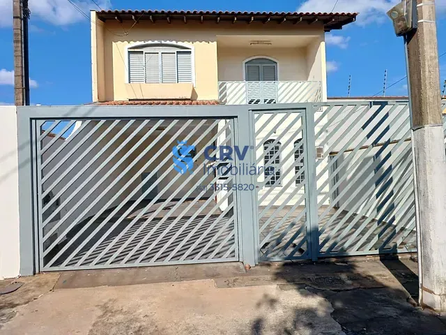 Sobrado com 150m² 3 quartos e 3 banheiros, à venda ou para alugar, no bairro Recreio em Londrina