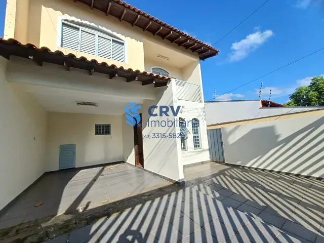 Sobrado com 150m² 3 quartos e 3 banheiros, à venda ou para alugar, no bairro Recreio em Londrina