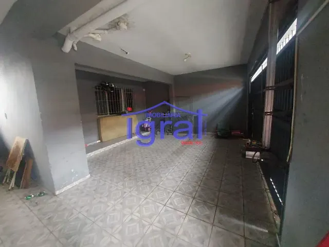 Sobrado com 309m² 4 quartos e 2 banheiros, à venda, no bairro Cidade Domitila em São Paulo