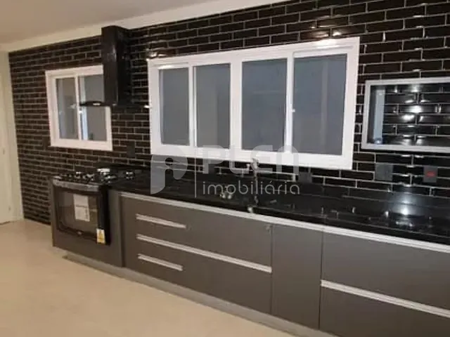 Sobrado com 184m² 3 quartos e 5 banheiros, à venda ou para alugar, no bairro Parque Mandaqui em São Paulo
