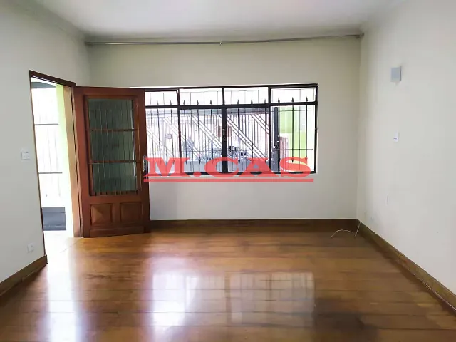 Sobrado 4 quartos e 3 banheiros, para alugar, no bairro Vila Regente Feijó em São Paulo