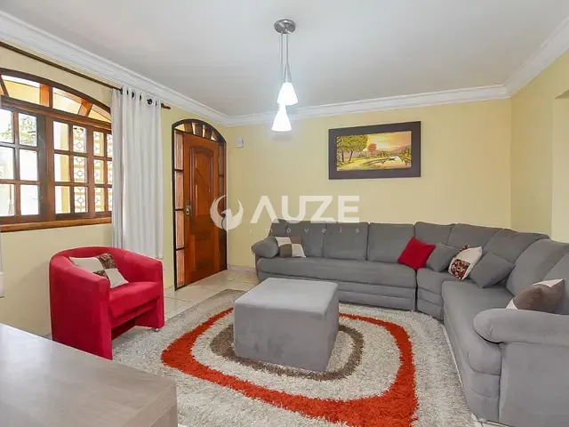 Sobrado com 298m² 4 quartos e 3 banheiros, à venda, no bairro Rio Verde em Colombo