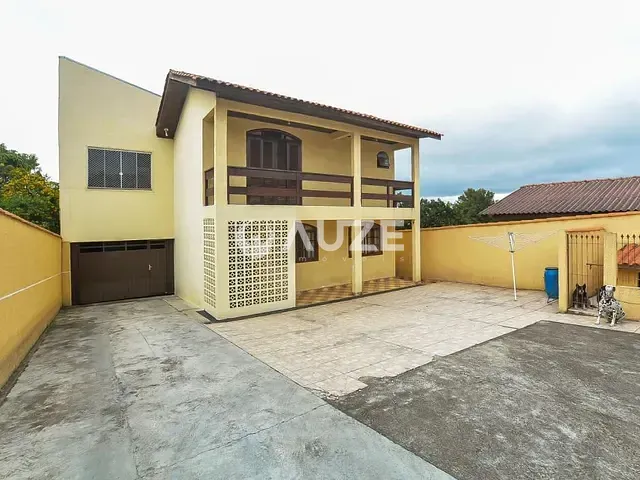 Sobrado com 298m² 4 quartos e 3 banheiros, à venda, no bairro Rio Verde em Colombo