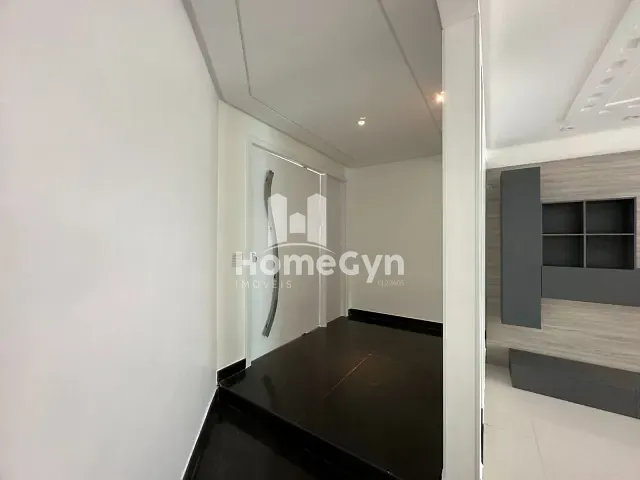 Sobrado com 676m² 3 quartos e 5 banheiros, à venda, no bairro Residencial Alphaville Flamboyant em Goiânia