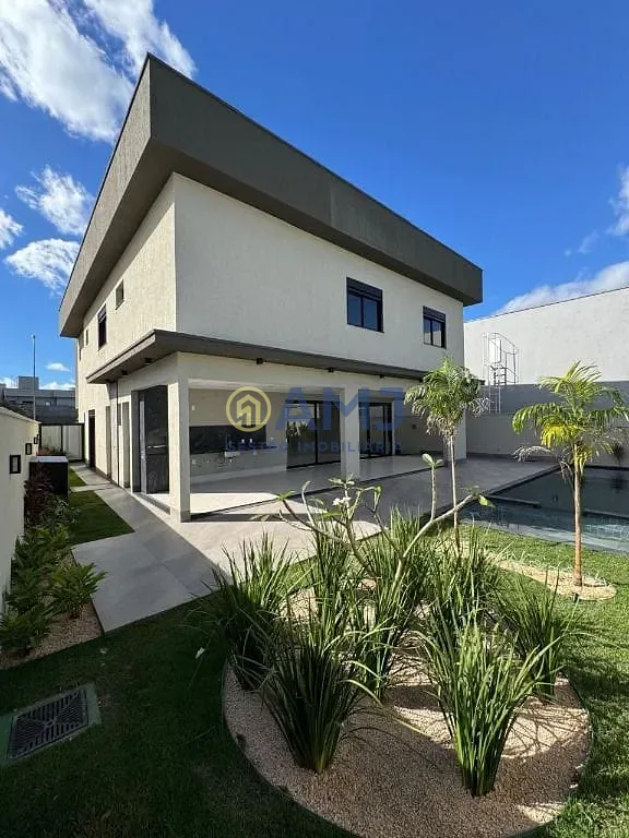 Sobrado, 4 quartos, 299 m² - Foto 2
