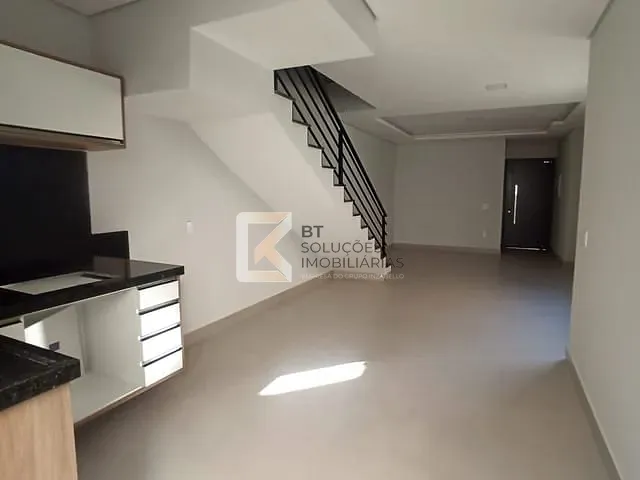 Sobrado com 311m² 3 quartos e 2 banheiros, para alugar, no bairro Jardim Sevilha em Indaiatuba
