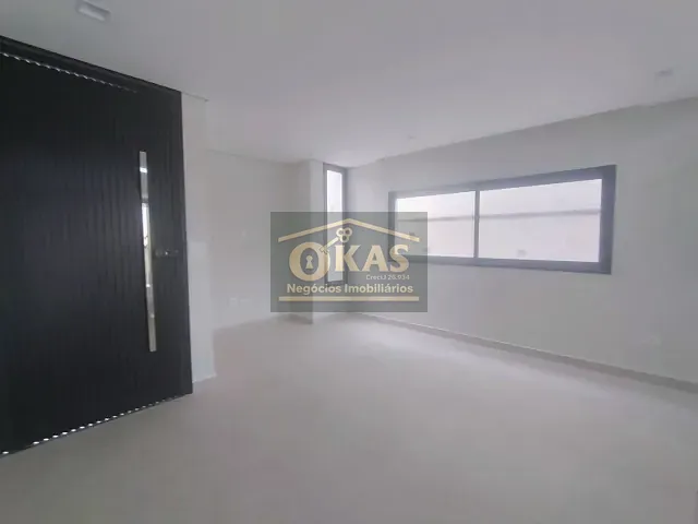 Sobrado com 208m² 3 quartos e 5 banheiros, à venda, no bairro Fazenda Rodeio em Mogi das Cruzes