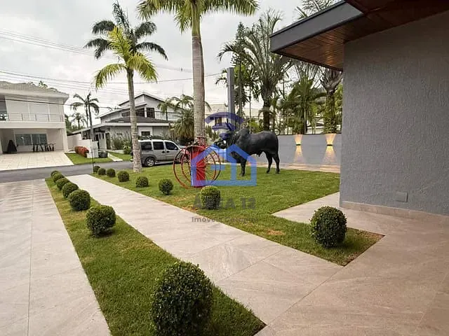 Sobrado 6 quartos e 3 banheiros, à venda, no bairro Tabatinga em Caraguatatuba