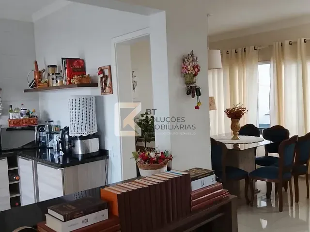 Sobrado com 150m² 3 quartos e 3 banheiros, à venda, no bairro Villaggio Di Itaici em Indaiatuba
