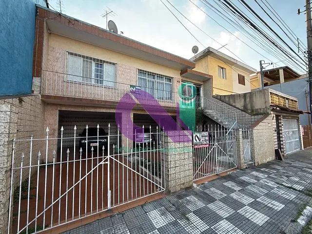 Sobrado com 211m² 3 quartos e 3 banheiros, à venda, no bairro Pestana em Osasco