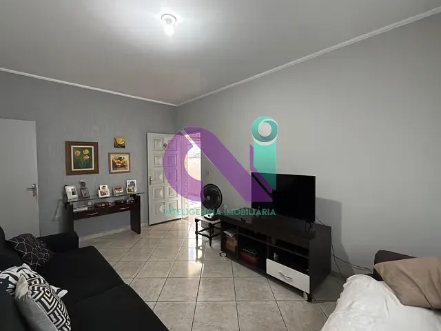 Sobrado com 211m² 3 quartos e 3 banheiros, à venda, no bairro Pestana em Osasco