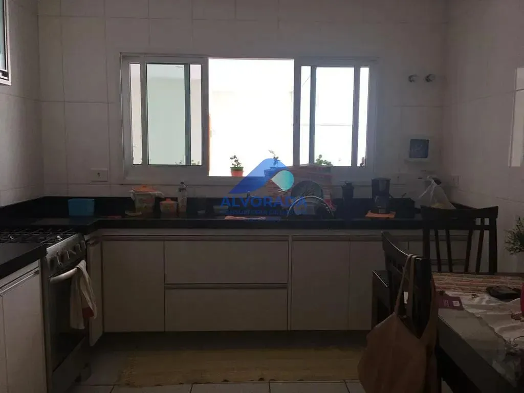 Sobrado, 4 quartos, 246 m² - Foto 7