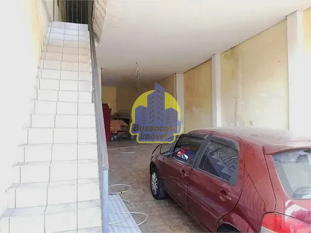 Sobrado com 195m² 2 quartos e 2 banheiros, à venda, no bairro Bandeiras em Osasco