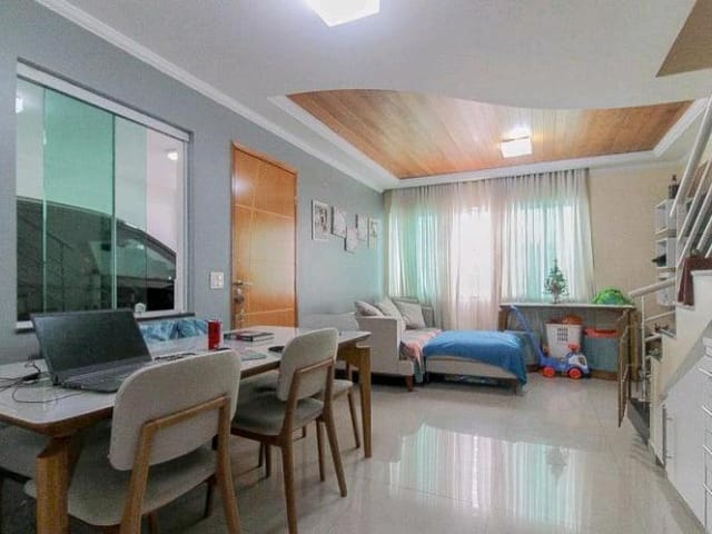 Sobrado à venda 3 Quartos, 1 Suite, 2 Vagas, 130M², Vila Alpina, São Paulo - SP