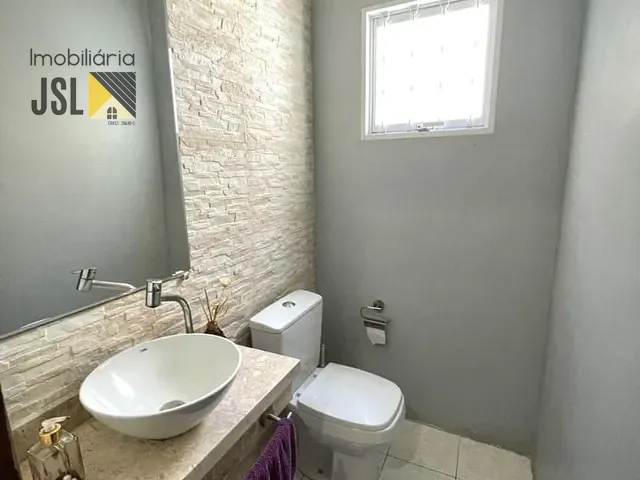 Sobrado com 87m² 3 quartos e 1 banheiro, à venda, no bairro Vila Bandeirantes em Caçapava