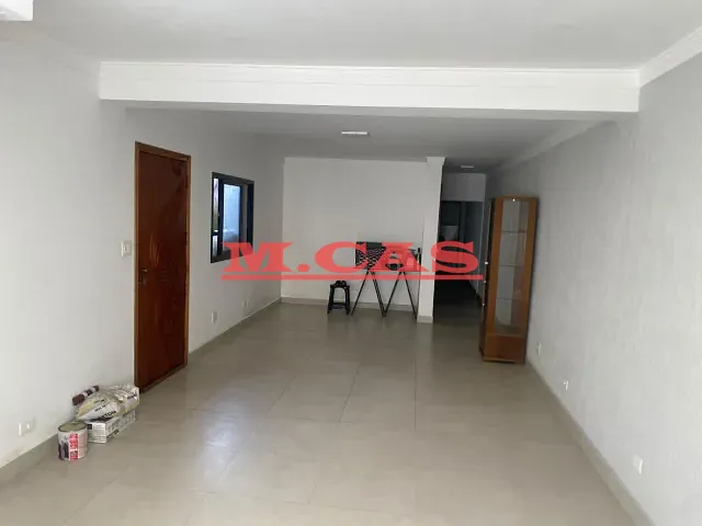 Sobrado 4 quartos e 2 banheiros, à venda, no bairro Vila Regente Feijó em São Paulo