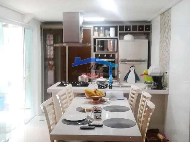 Sobrado com 189m² 3 quartos e 4 banheiros, à venda, no bairro Vila Bertioga em São Paulo