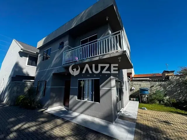Sobrado com 126m² 3 quartos e 3 banheiros, à venda, no bairro Pinheirinho em Curitiba