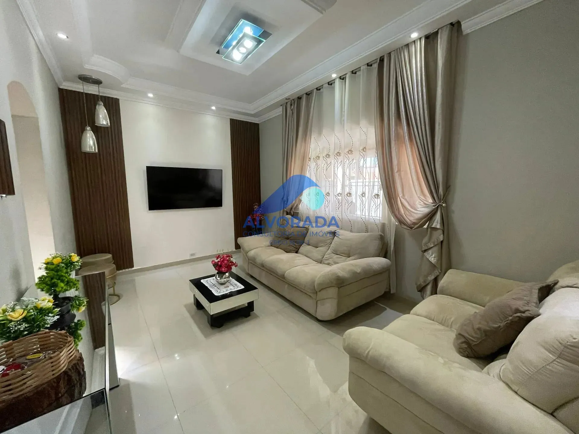 Sobrado, 3 quartos, 234 m² - Foto 3