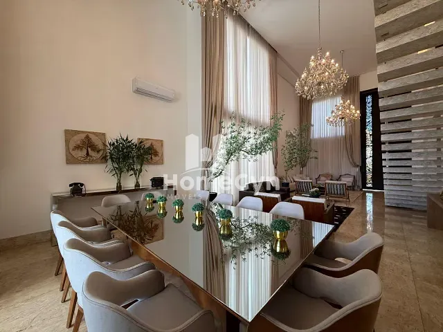 Sobrado com 800m² 4 quartos e 6 banheiros, à venda, no bairro Residencial Alphaville Flamboyant em Goiânia