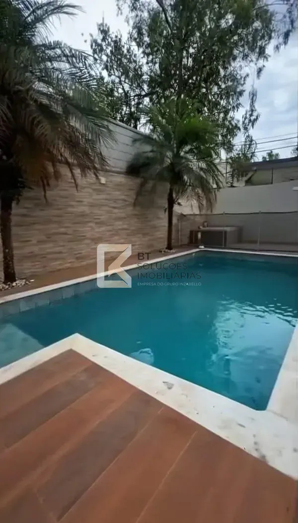 Sobrado, 3 quartos, 248 m² - Foto 1