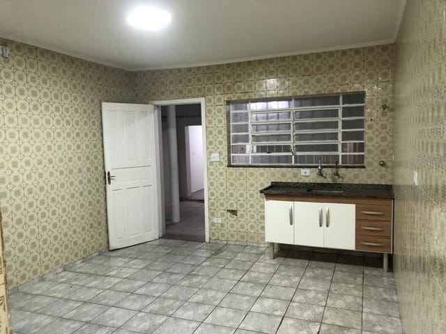 Sobrado com 139m² 3 quartos e 2 banheiros, à venda, no bairro Vila Campesina em Osasco