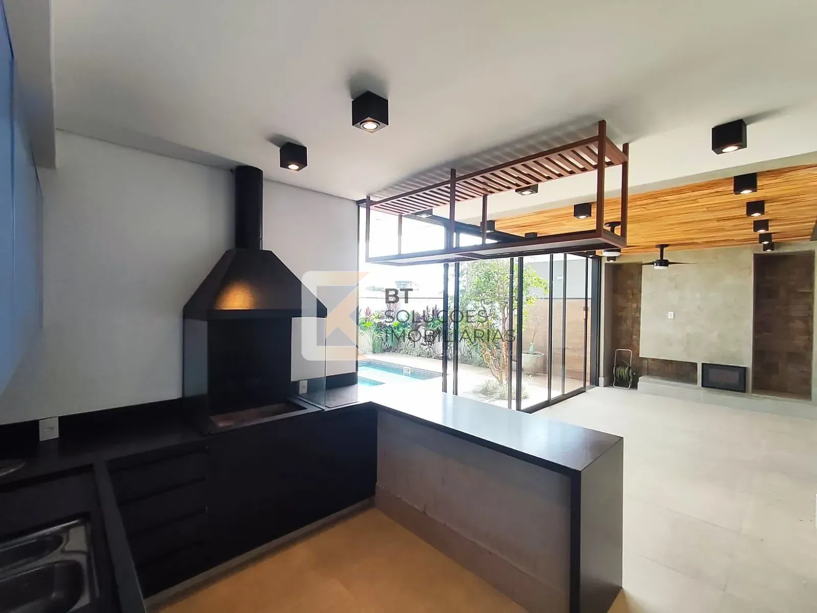 Sobrado, 5 quartos, 320 m² - Foto 22