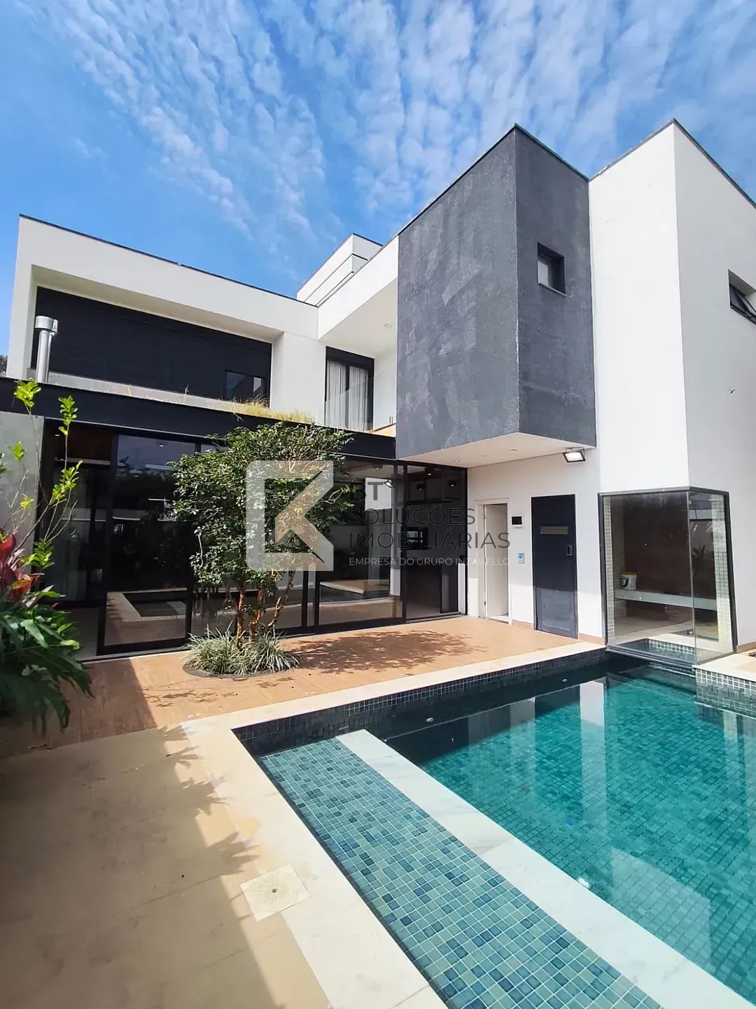 Sobrado, 5 quartos, 320 m² - Foto 5