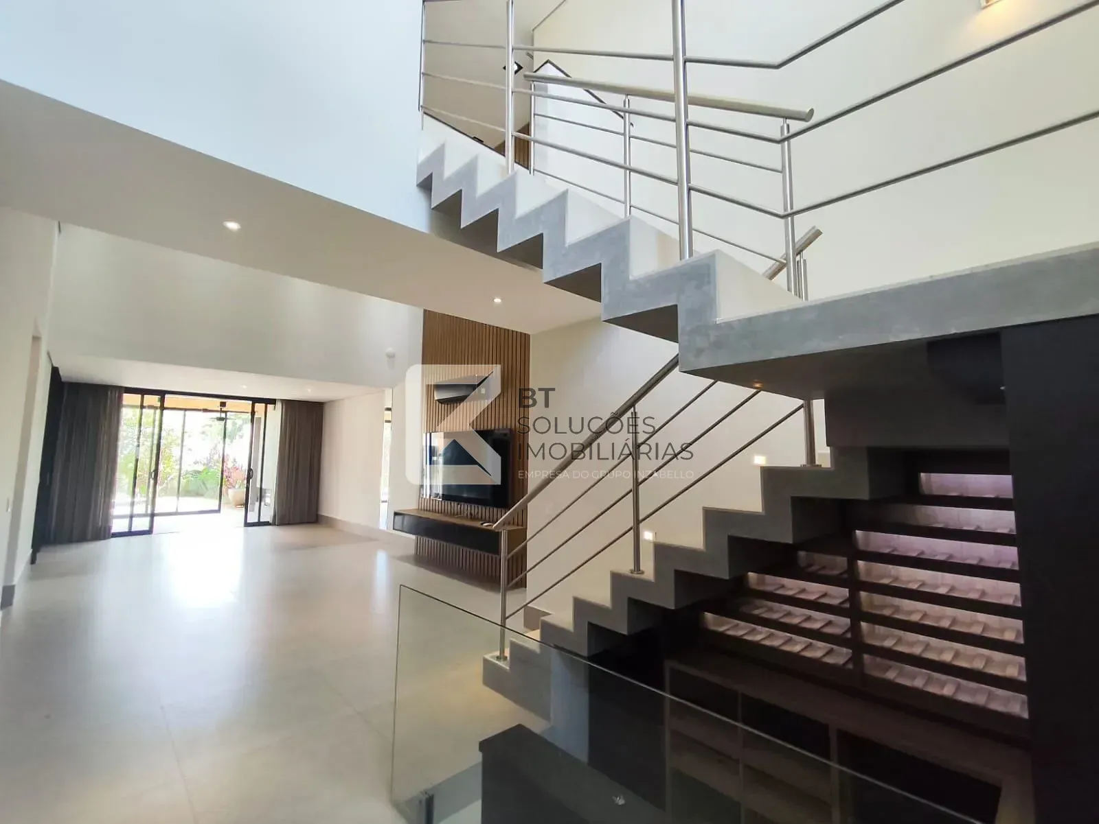 Sobrado, 5 quartos, 320 m² - Foto 9