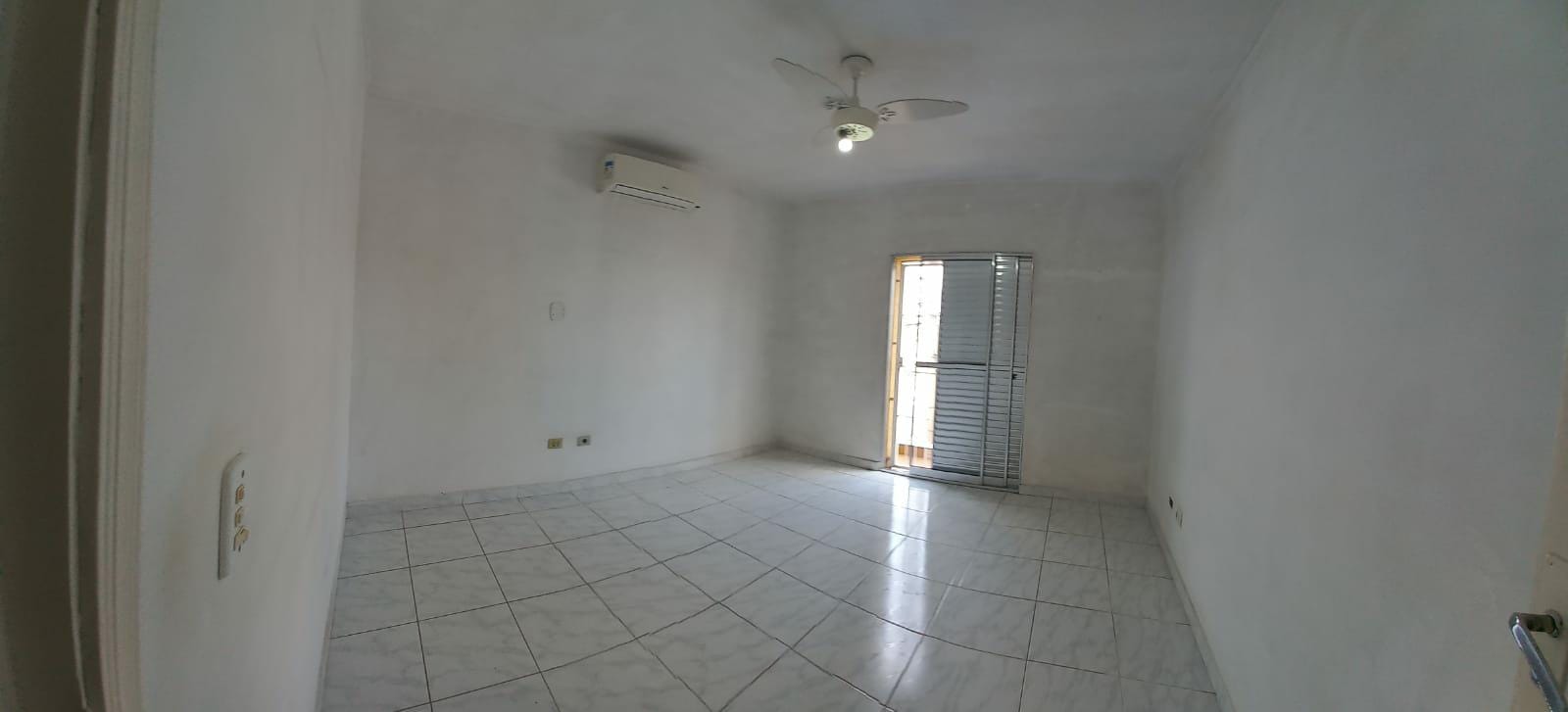 Sobrado à venda 2 Quartos, 2 Vagas, 107M², Vila Alpina, São Paulo - SP
