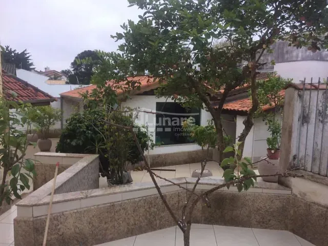 Sobrado com 580m² 3 quartos e 6 banheiros, à venda, no bairro Vila Oliveira em Mogi das Cruzes