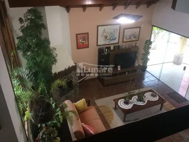 Sobrado com 580m² 3 quartos e 6 banheiros, à venda, no bairro Vila Oliveira em Mogi das Cruzes