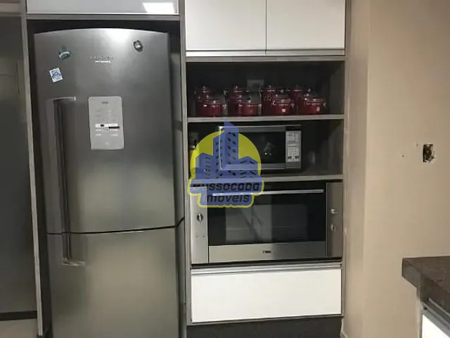 Sobrado com 252m² 4 quartos e 2 banheiros, à venda, no bairro Adalgisa em Osasco