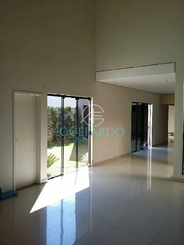 Sobrado, 3 quartos, 270 m² - Foto 2