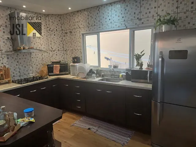 Sobrado com 326m² 3 quartos e 4 banheiros, à venda, no bairro Condomínio Terras do Vale em Caçapava