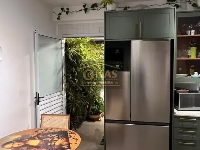 Sobrado com 64m² 2 quartos e 1 banheiro, à venda, no bairro Parque Santa Rosa em Suzano