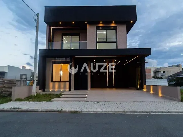 Sobrado com 162m² 3 quartos e 4 banheiros, à venda, no bairro Umbará em Curitiba