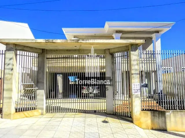 Sobrado com 462m² 4 quartos e 4 banheiros, à venda, no bairro Ronda em Ponta Grossa