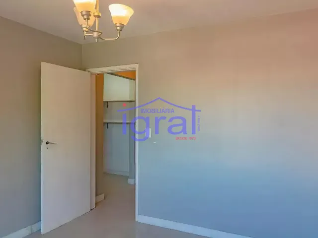 Sobrado com 176m² 4 quartos e 3 banheiros, à venda, no bairro Parque Jabaquara em São Paulo