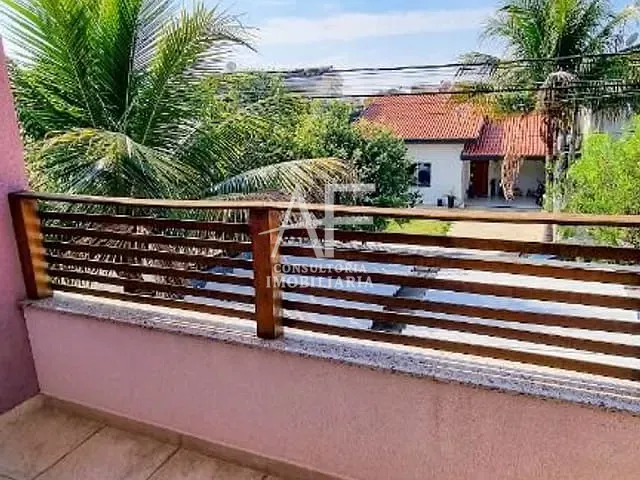 Sobrado com 250m² 4 quartos e 3 banheiros, à venda, no bairro Campos do Conde 1 em Tremembé