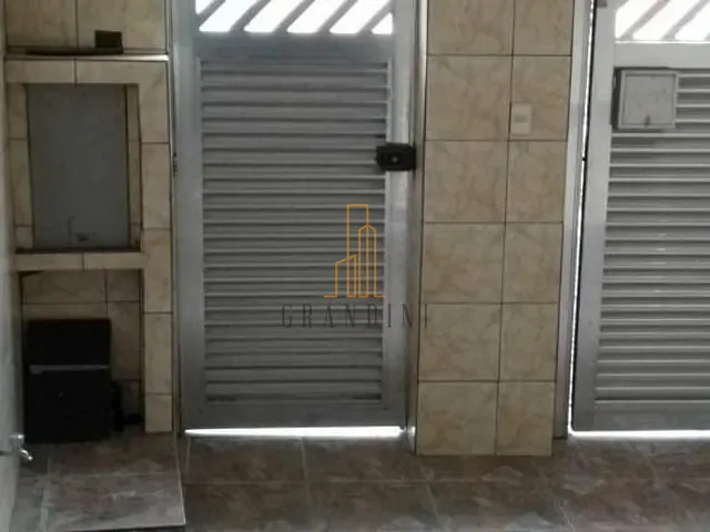 Sobrado com 127m² 3 quartos e 4 banheiros, à venda, no bairro Conceição em Diadema