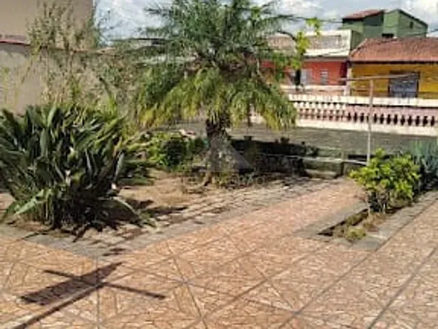 Sobrado com 270m² 3 quartos e 2 banheiros, à venda, no bairro Jardim Primavera em Mauá