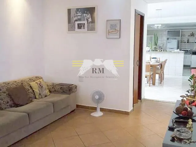 Sobrado com 132m² 3 quartos e 1 banheiro, à venda, no bairro Vila Rica em São Paulo